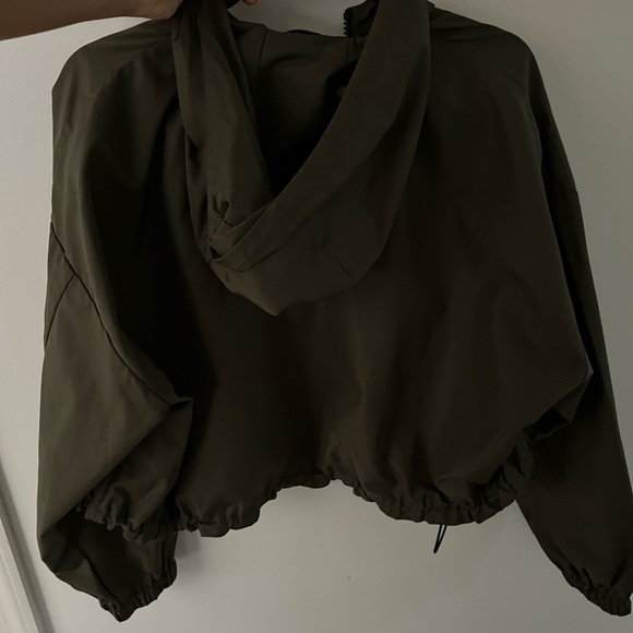 Zara cropped green jacket - Picture 4 of 4